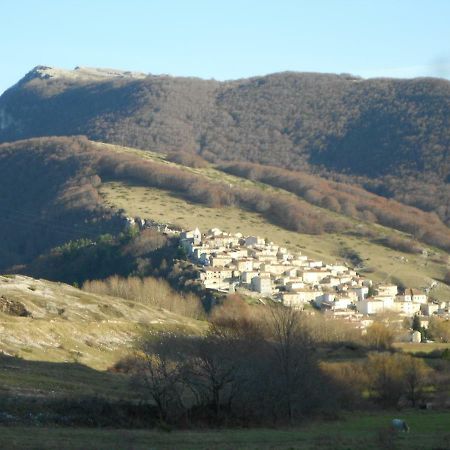 Appartamento Roccione Ovindoli Buitenkant foto